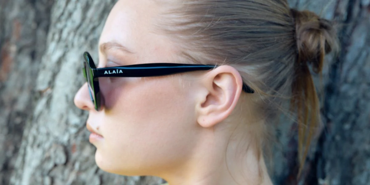 Alaia AA0088S 001 - As Seen On Mia Threapleton - Image 4