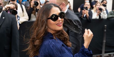 Balenciaga BB0125S 001 - As Seen On Salma Hayek & Clarissa Molina - Image 4