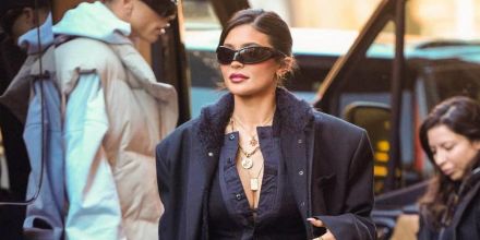 Balenciaga BB0251S 001 - As Seen On Kylie Jenner & Kim Kardashian - Image 4