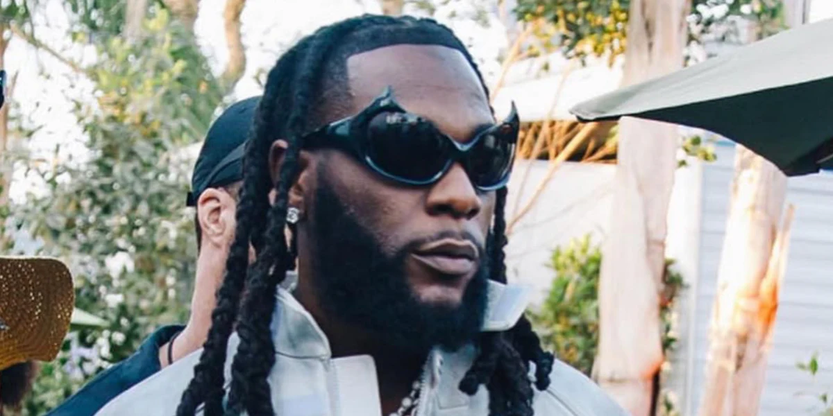 Balenciaga BB0284S 001 - As Seen On North West & Burna Boy - Image 5