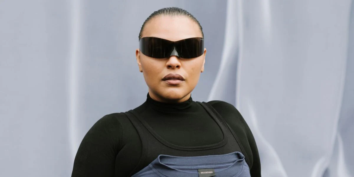 Balenciaga BB0299S 001 - As Seen On Paloma Elsesser & Jean Campbell - Image 3