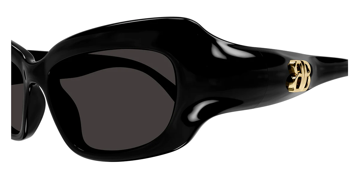 Balenciaga BB0354S 001 - As Seen On Renata Litvinova - Image 3