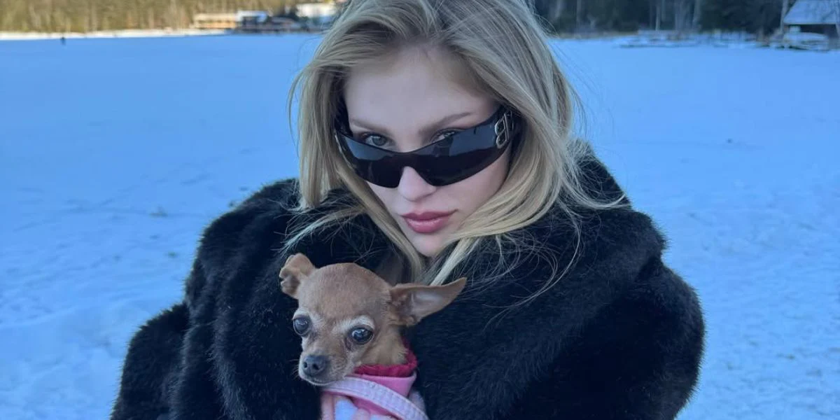 Balenciaga BB0359S 001 - As Seen On Charli XCX & Luisa Sonza - Image 5