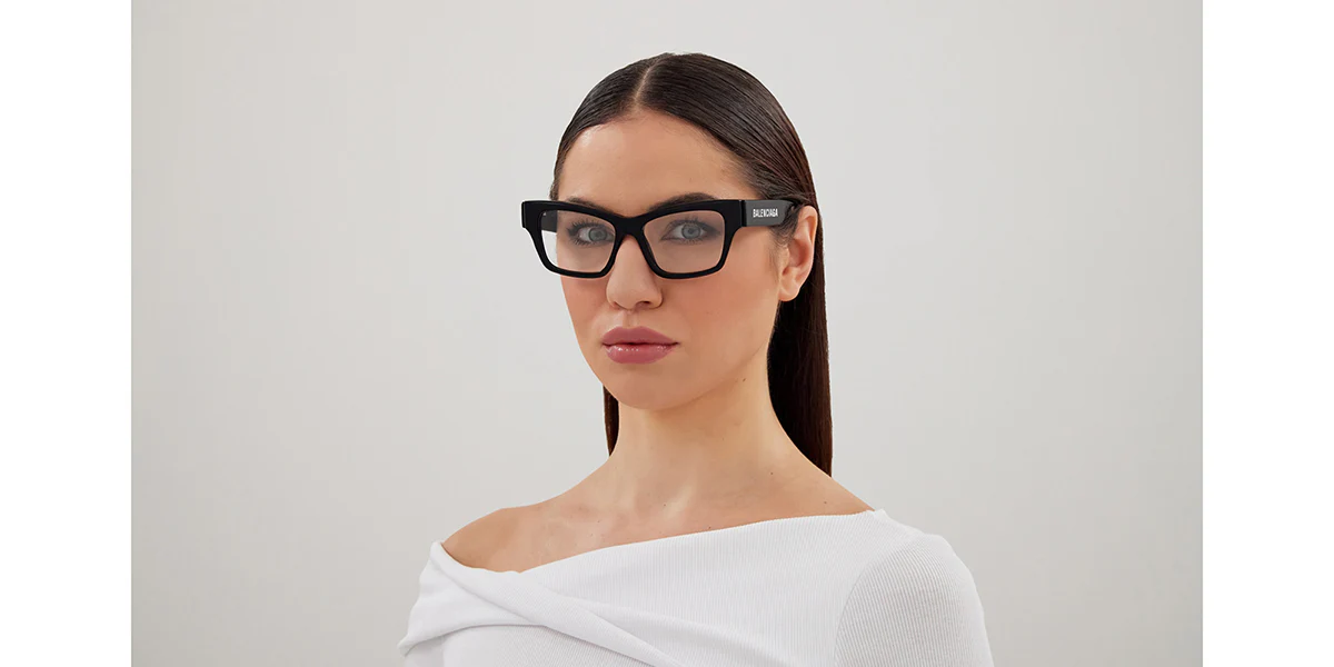 Balenciaga BB0378O 001 - Image 4