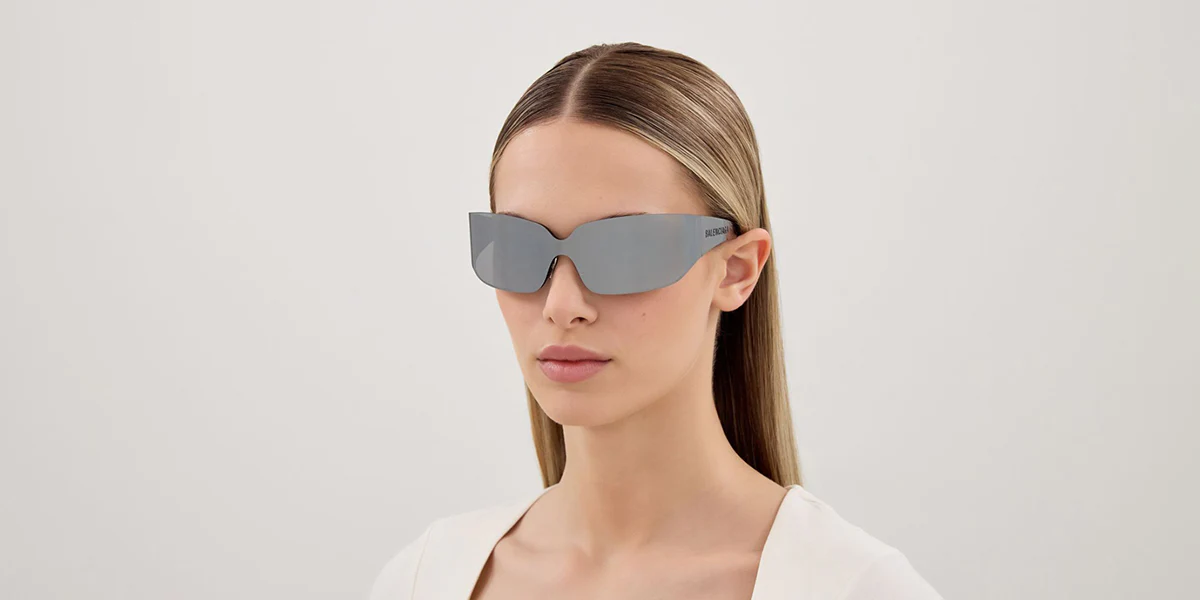 Balenciaga BB0421S 005 - As Seen On DiJonai Carrington - Image 5