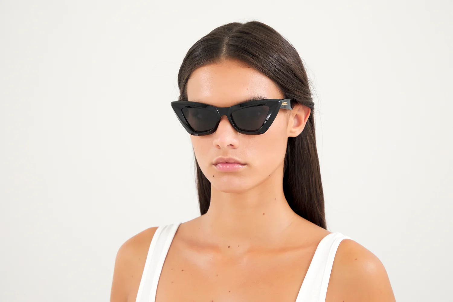 Bottega Veneta BV1101S 001 - As Seen On Kendall Jenner & Maluma - Image 10