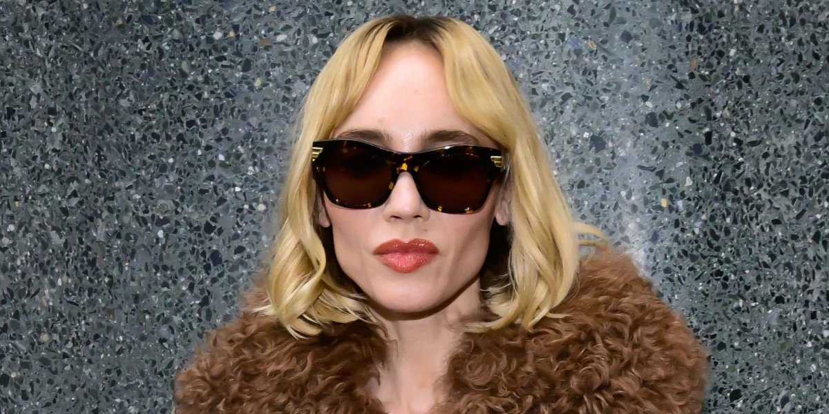 Bottega Veneta BV1103S 002 - As Seen On Billie Faiers & Emilia Clarke - Image 5