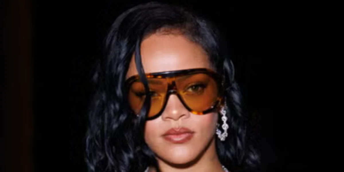 Bottega Veneta BV1345S 002 - As Seen On Rihanna - Image 4