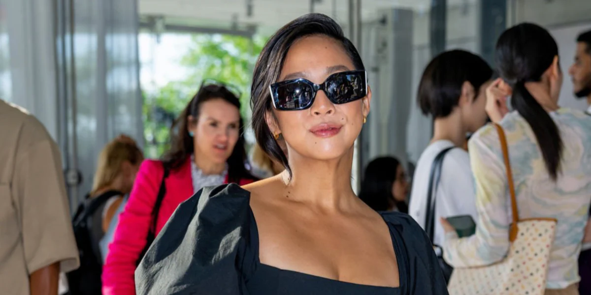 Carolina Herrera Her 0182/S 80SIR - As Seen On Stephanie Hsu - Image 4
