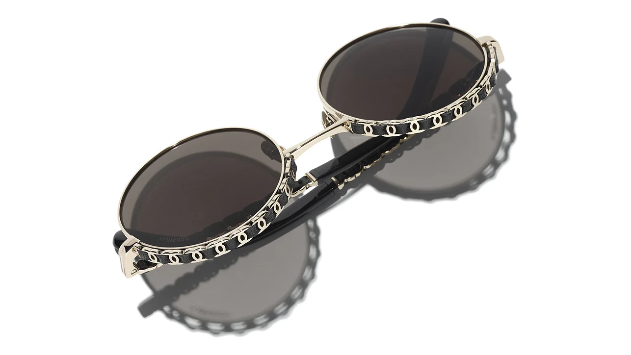 CHANEL 4265Q C395/3 Sunglasses - Image 4