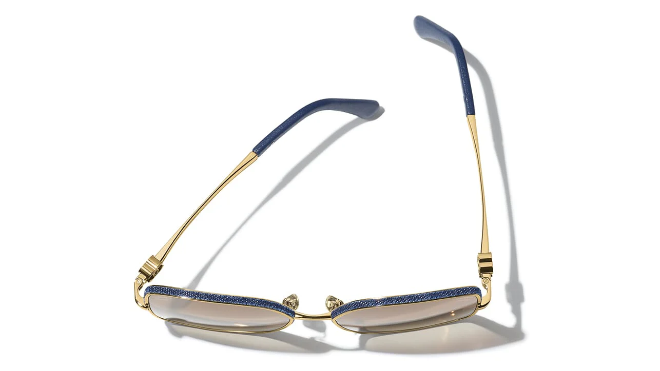 CHANEL 4288Q C488/S9 Sunglasses - Image 4