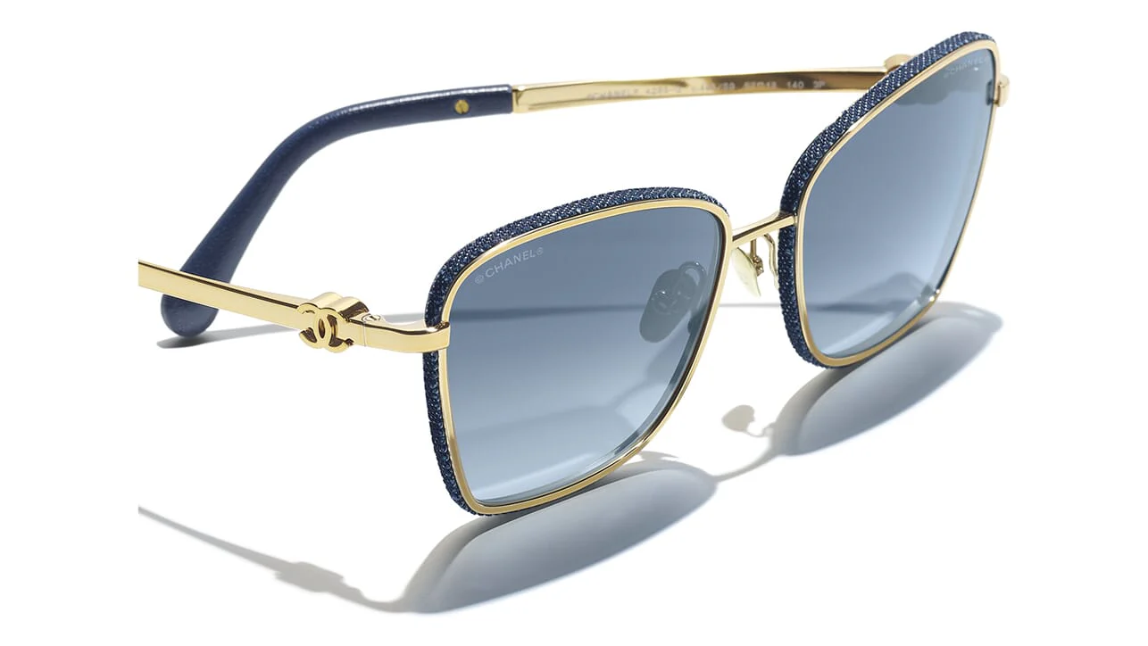 CHANEL 4289Q C125/S2 Sunglasses - Image 4