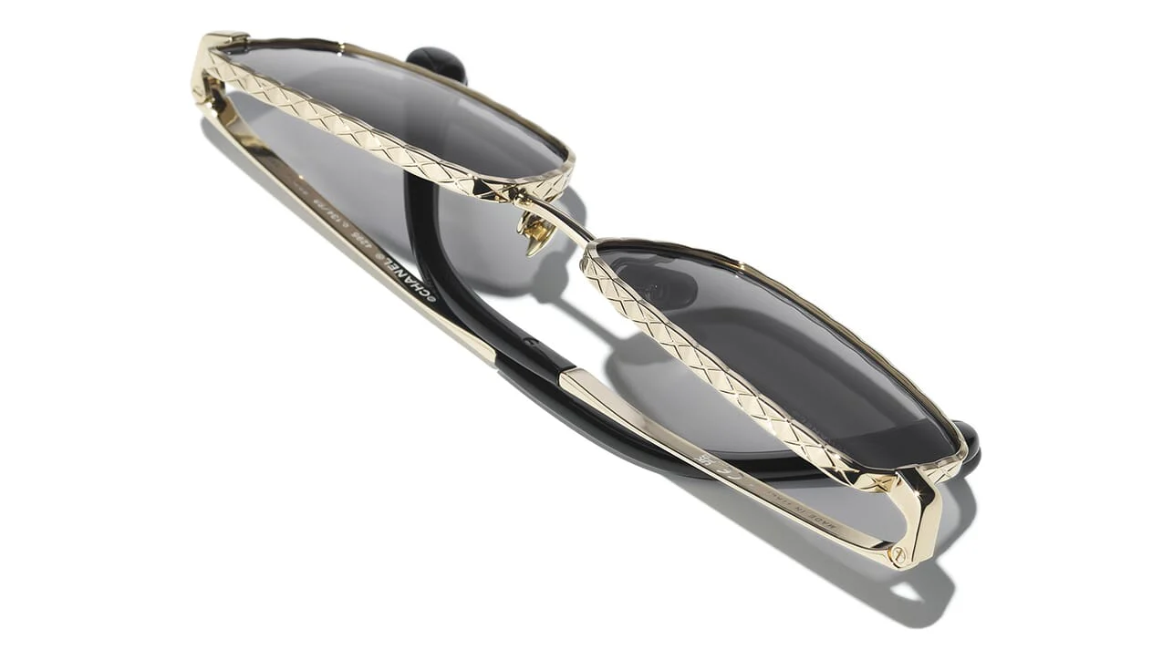 CHANEL 4295 C134/S6 Sunglasses - Image 4