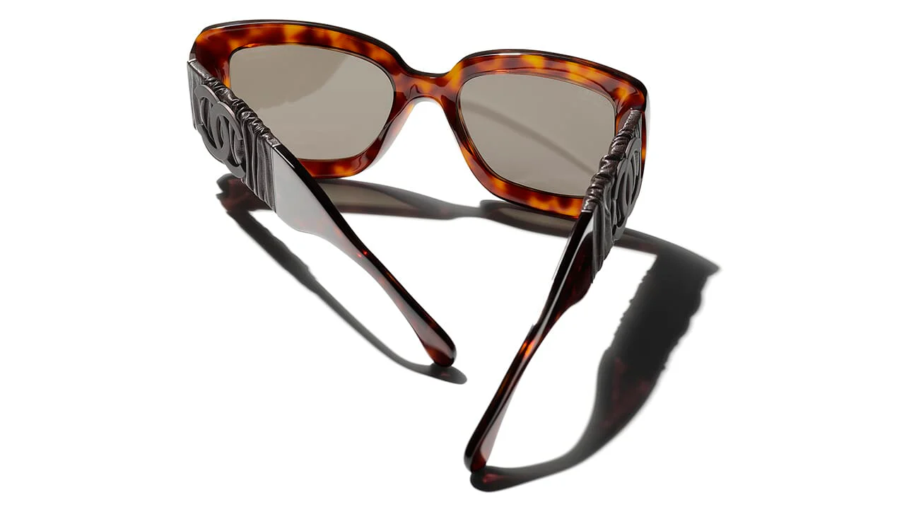 CHANEL 5473Q 1164/83 Sunglasses - Image 4