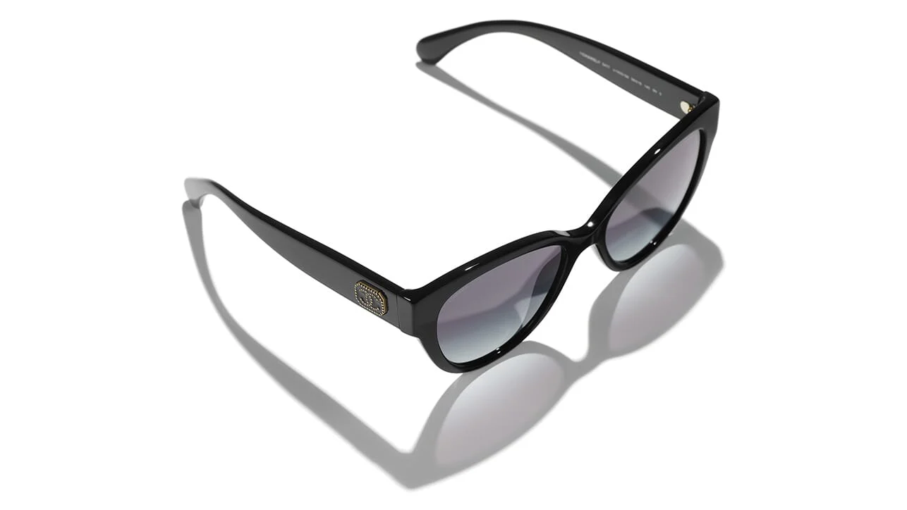 CHANEL Coco Charms 5477 1403/S6 Sunglasses - Image 4