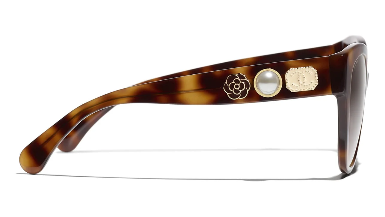 CHANEL 5477 1425/S5 Sunglasses - Image 3