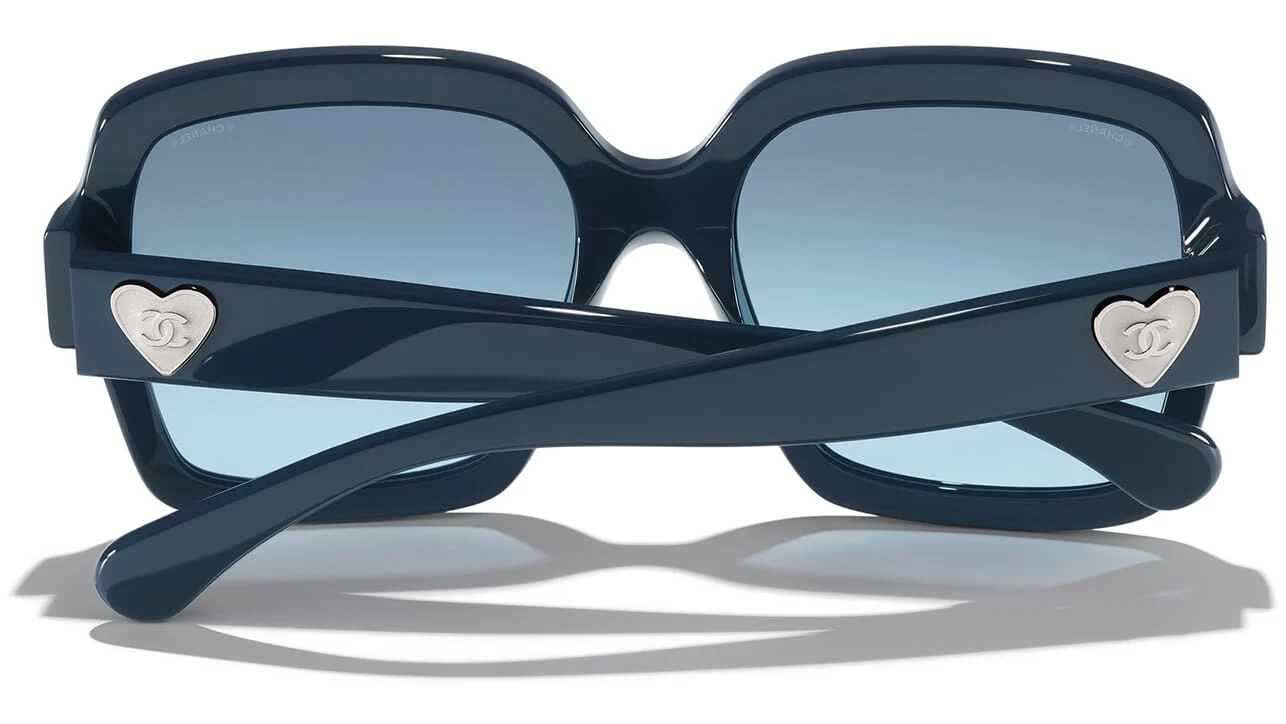 CHANEL Coco Charms 5479 1724/S2 Sunglasses - Image 4