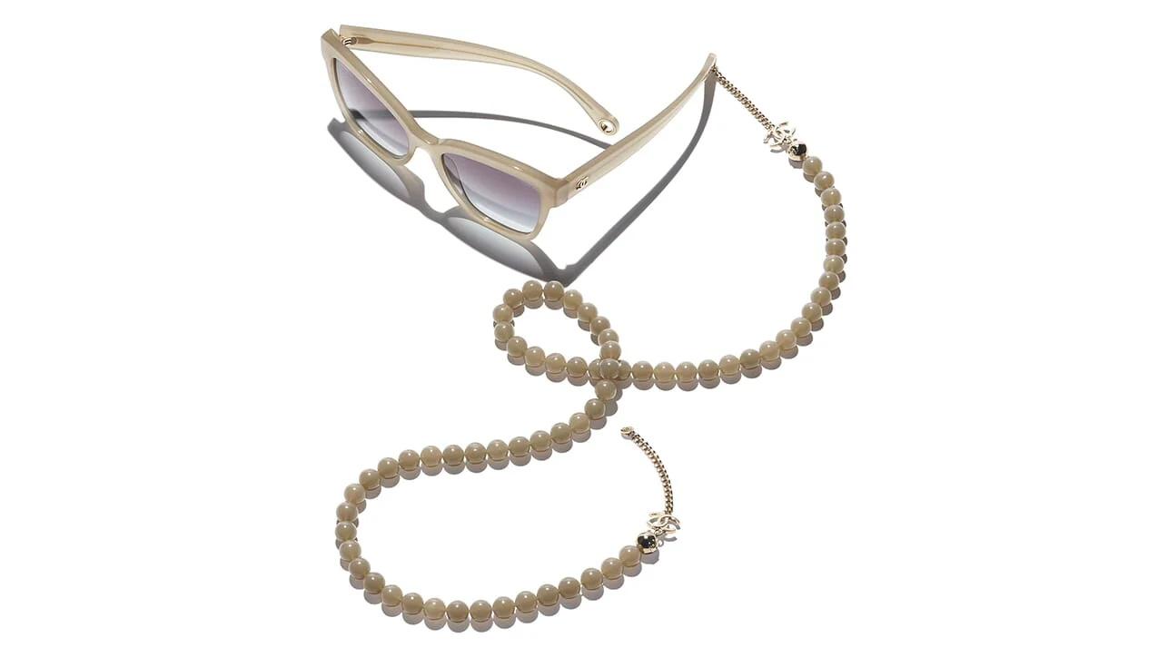 CHANEL 5487 1719/S6 Sunglasses - Image 4