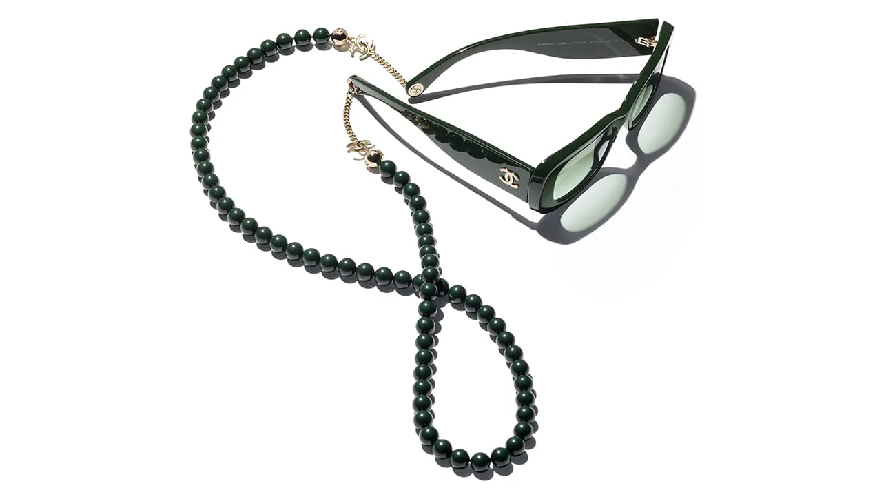 CHANEL 5488 1702/8E Sunglasses - Image 4