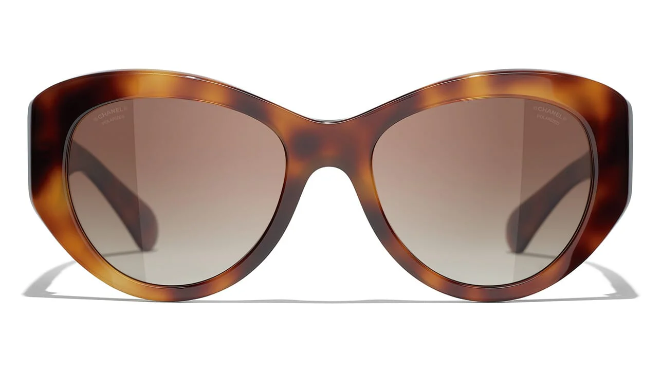 CHANEL 5492 1295/S9 Sunglasses - Image 2