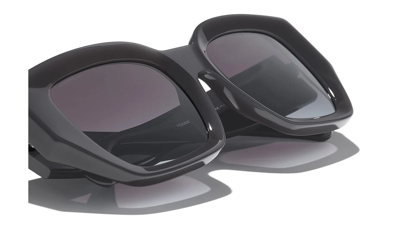 CHANEL 5506 1716/S6 Sunglasses - Image 4
