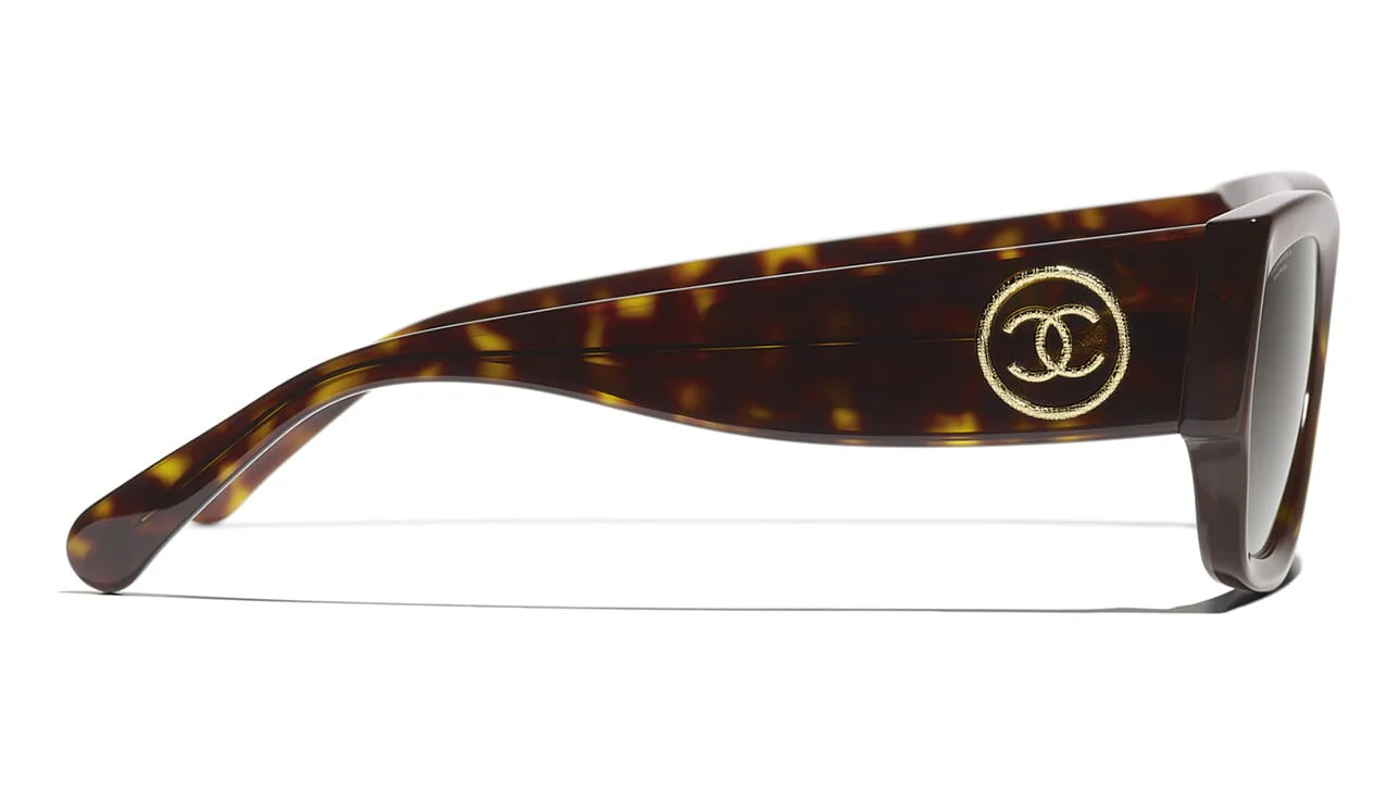 CHANEL 5507 C714/83 Sunglasses - Image 3