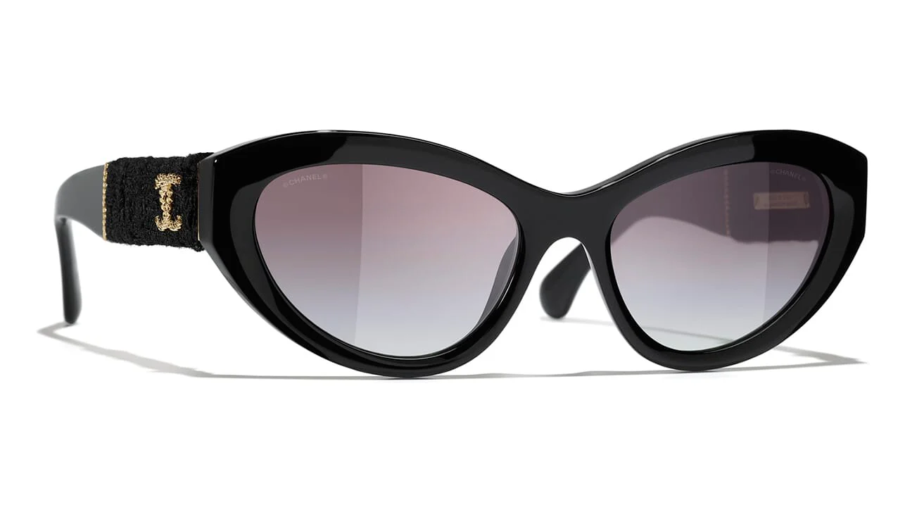 CHANEL 5513 C622/S6 Sunglasses
