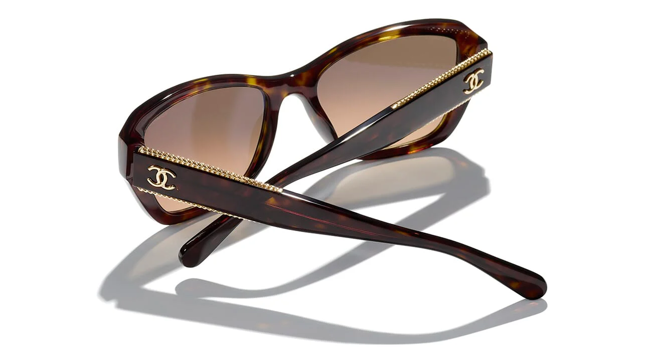 CHANEL 5516 C714/51 Sunglasses - Image 4