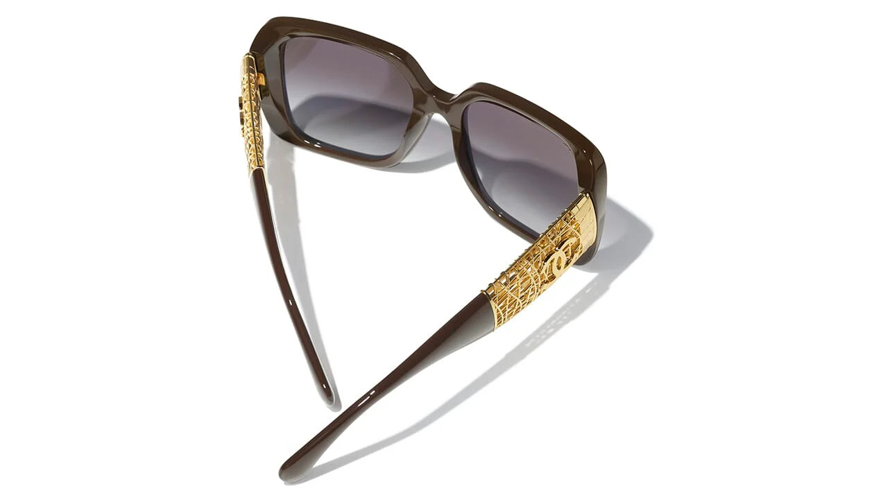 CHANEL 5532 1460/S6 Sunglasses - Image 4