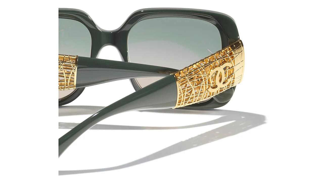 CHANEL 5532 1791/S3 Sunglasses - Image 4
