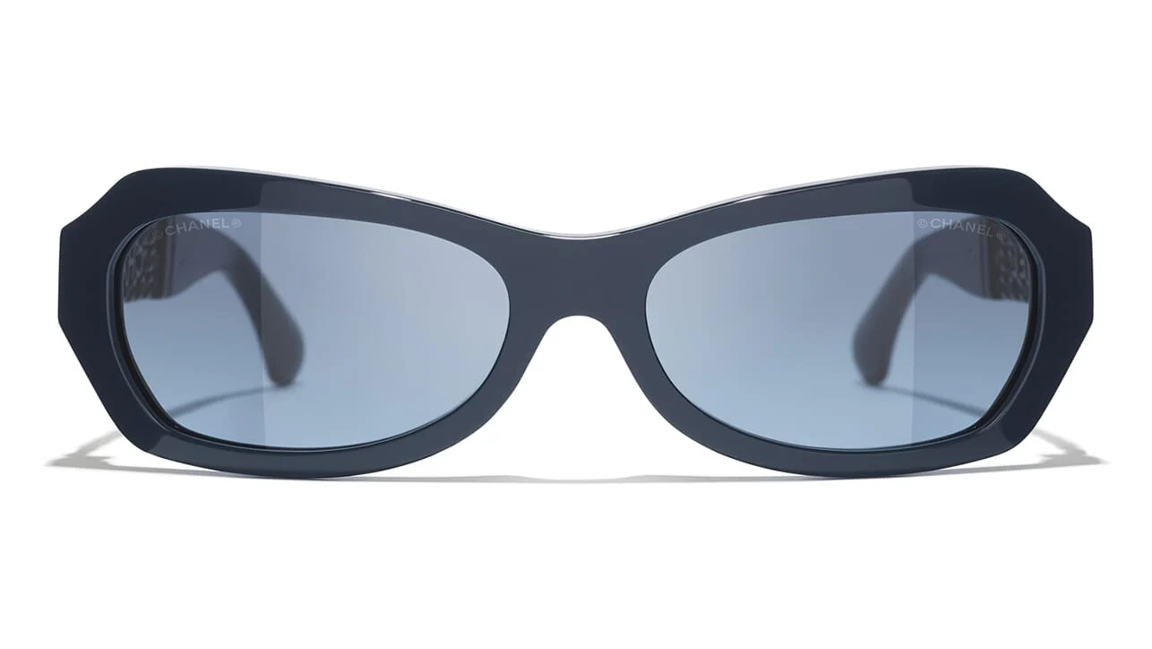 CHANEL 5537 1725/S2 Sunglasses - Image 2