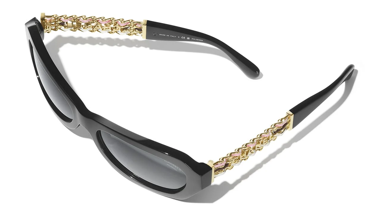 CHANEL 5537 C622/S8 Sunglasses - Image 4