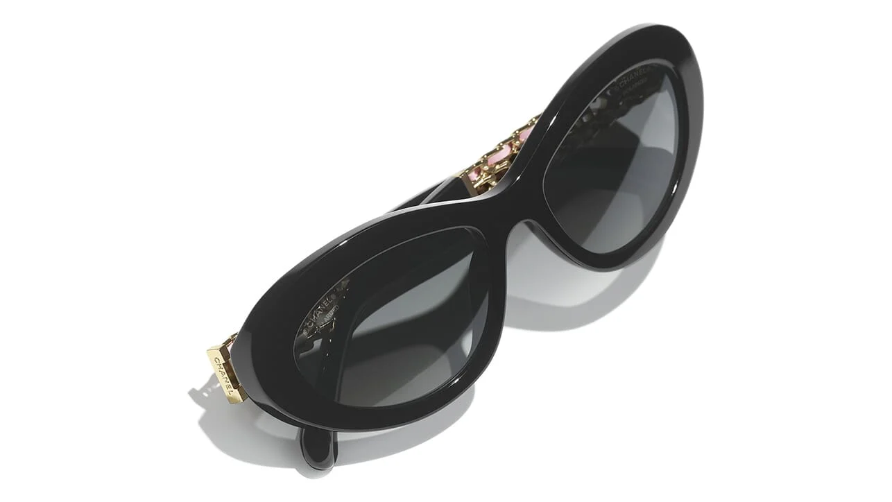 CHANEL 5538 C622/S8 Sunglasses - Image 4