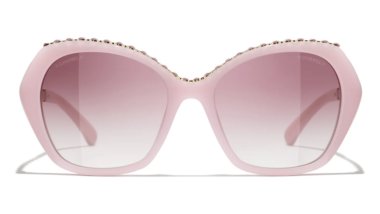 CHANEL 5547Q 1733/8H Sunglasses - Image 2