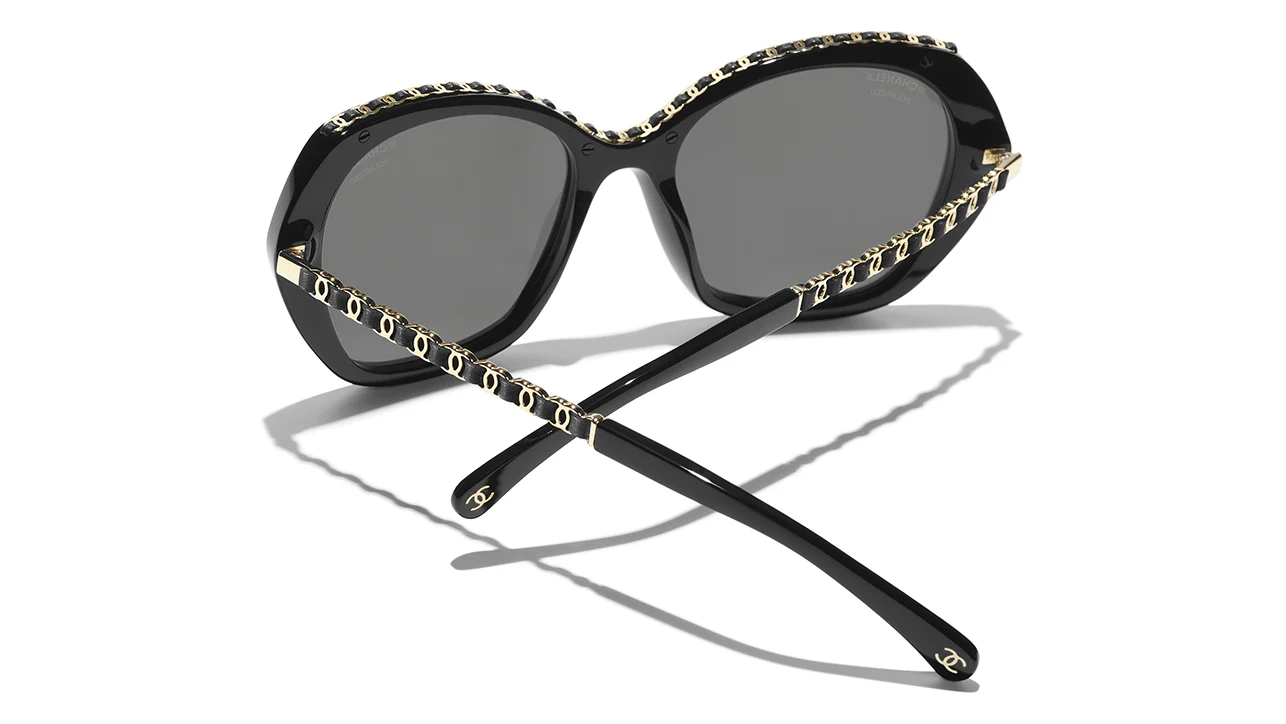 CHANEL 5547Q C622/T8 Sunglasses - Image 4
