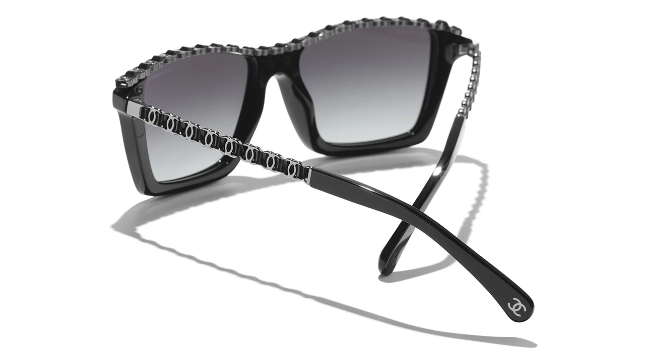 CHANEL 5548Q 1608/S6 Sunglasses - Image 4