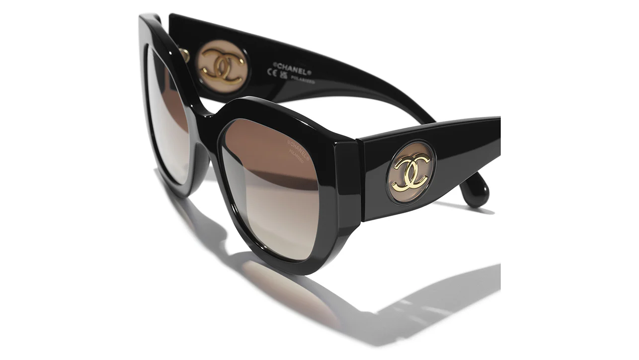 CHANEL 5550 C786/S9 Sunglasses - Image 4