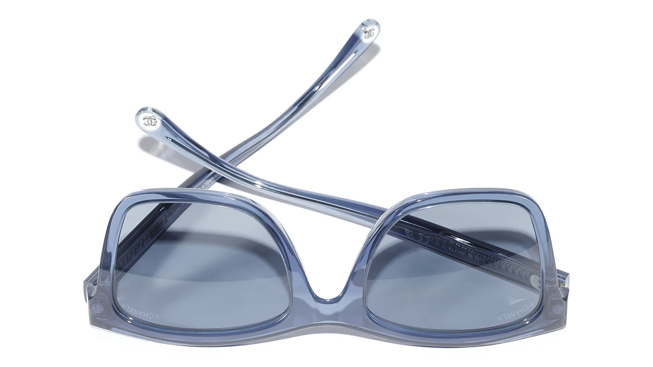 CHANEL 5551U 1809/56 Sunglasses - Image 4