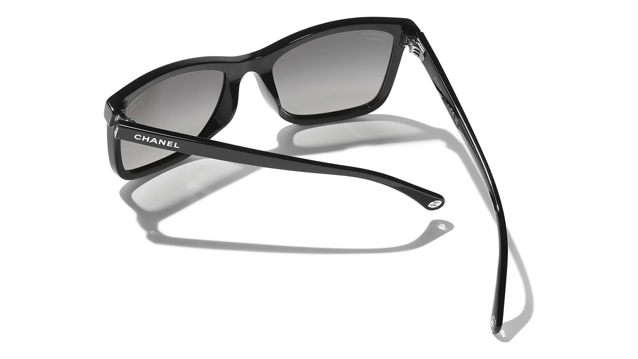 CHANEL 5551U C501/M3 Sunglasses - Image 4