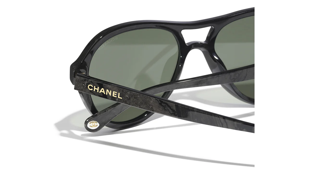 CHANEL 5552U 1810/B1 Sunglasses - Image 4