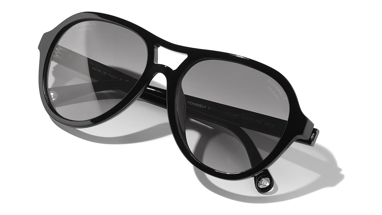 CHANEL 5552U C501/M3 Sunglasses - Image 4