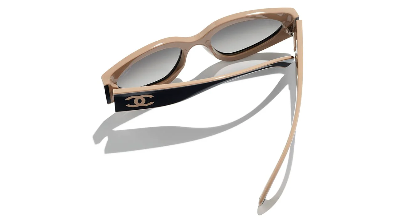 CHANEL 6056 C534/M3 Sunglasses - Image 4