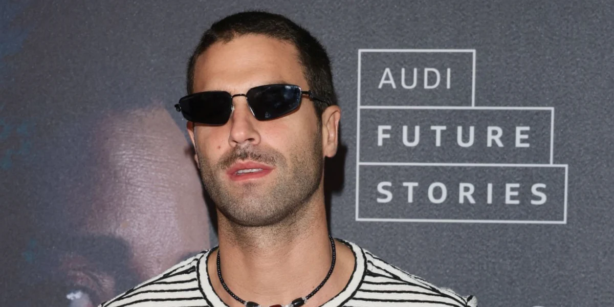 Dsquared2 Icon 0015/S 807IR - As Seen On Nicolas Furtado & Domenico Cuomo - Image 4