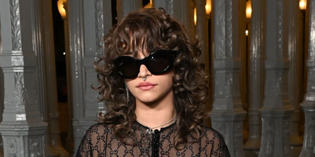 Gucci GG1463S 001 - As Seen On Stevie Wonder & Odessa A'zion - Image 5