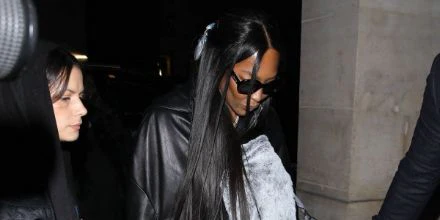 Loewe New Branding Signature LW40077I 01B - As Seen On Naomi Campbell - Image 4