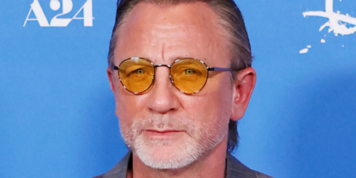 Loewe Slim LW40152U 14J - As Seen On Daniel Craig & Greta Lee - Image 4