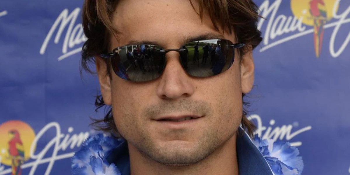 Maui Jim Ho'okipa 407-02 - As Seen On Ignazio Moser & Vicky Piria - Image 6
