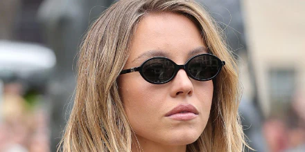 Miu Miu MU 04ZS 1AB5S0 - As Seen On Alix Earle & Sydney Sweeney - Image 5