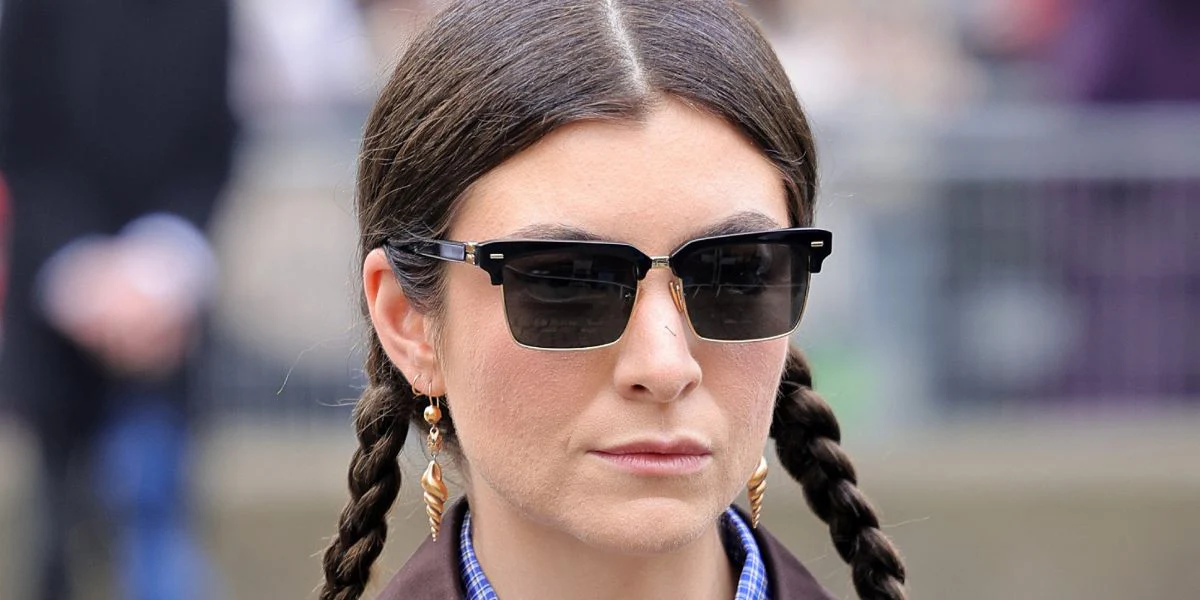 Miu Miu MU 10ZS 1AB5S0 - As Seen On Lorde & Jang Won-young - Image 4