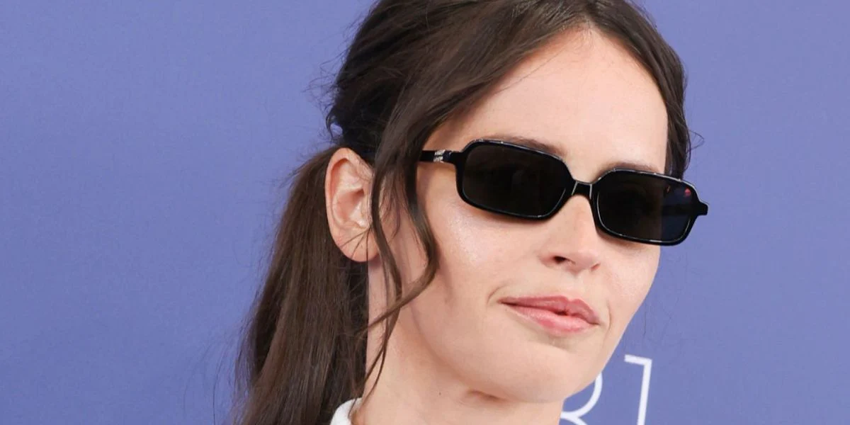 Miu Miu Regard MU 11ZS 16K5S0 - As Seen On Felicity Jones & Yasmin Wijnaldum - Image 4